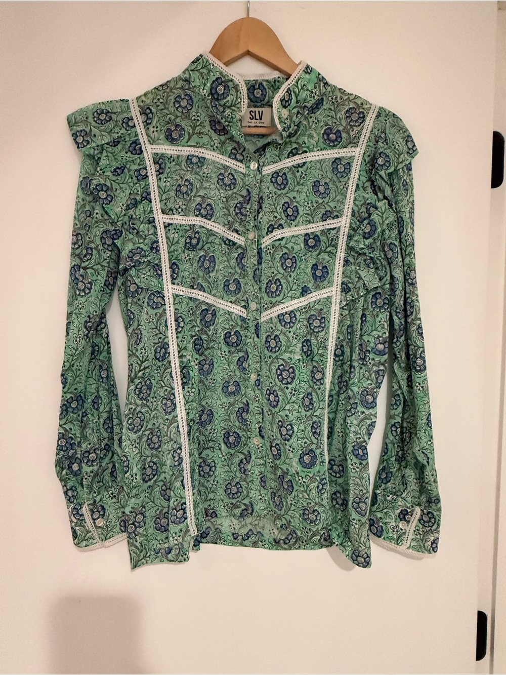 SLV Charlene Green Floral Long-Sleeve Lace-Trim Blouse One Size (like a Medium)